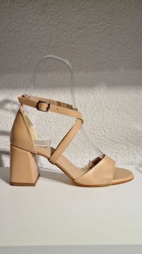6200-K 7Cm Çapraz Bant Kalın Topuk Sandal Ayakkabı  NUDE CİLT resmi