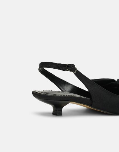 677 Minik Topuk Büyük Fiyonk Detay Kadın Ayakkabı   SİYAH resmi