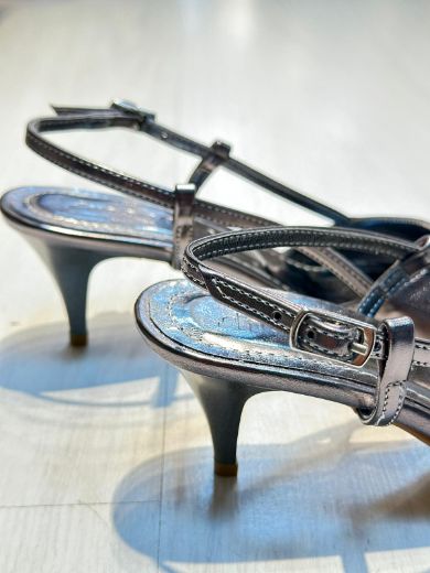 676-1 Ince Topuk Arka Açık Burun Kadın Ayakkabı   PLATİN  resmi
