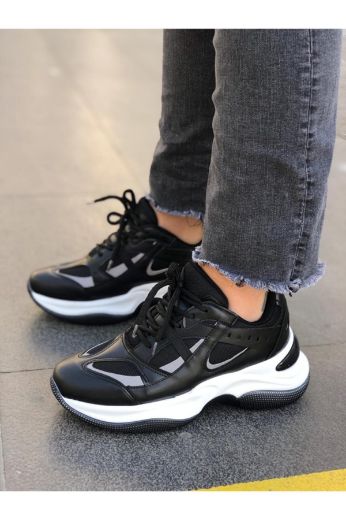 228 Kalın Taban Günlük Kadın Spor Sneakers Ayakka  Siyah Deri resmi