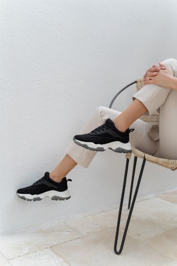229 Günlük Bağcıklı Kadın Sneakers Spor Ayakkabı  SİYAH SÜET resmi