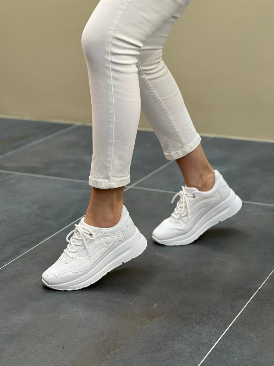 240 Sneaker 5 Cm Kalın Taban Kadın Spor Ayakkabı   BEYAZ DERİ resmi